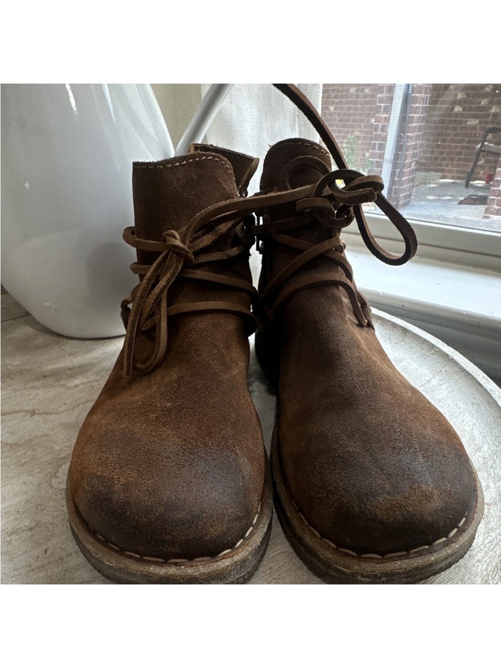 Born Men's Brown Suede Chukka Boots - Picture 5 of 7
